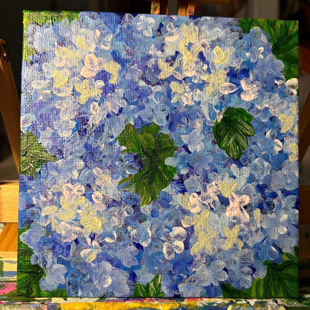 Hydrangea Views - Picture 6 of 6